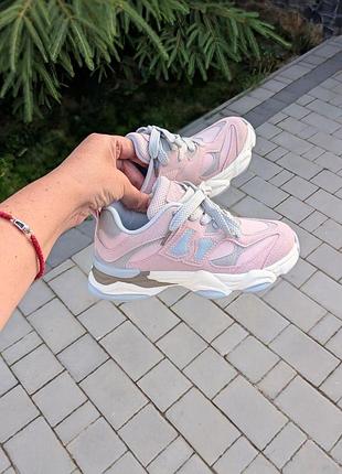 Кроссовки для девочки розовые nb 36