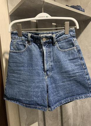 Шорти джинсові  zara. розмір xs-s