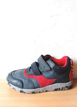 Классные кожаные кроссовки clarks 31 р. стелька 20 см.