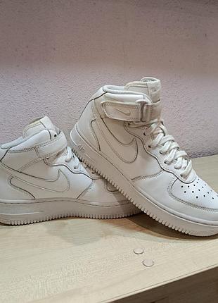 Кросівки nike air force 1 mid р39 24.5см
