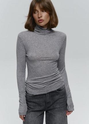 Водолазка жіноча zara сіра вовняна