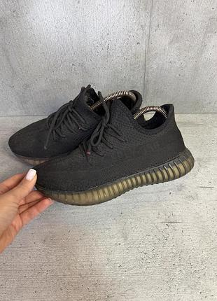 Кросівки унісекс adidas yeezy boost 350 v2 чорні