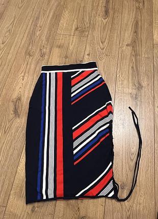 Міді спідниця жіноча tommy hilfiger x gigi hadid трикотажна, у смужку, розмір с