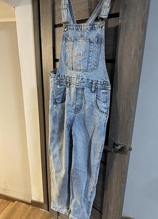 Джинсовий комбінезон жіночий pull&bear блакитний 2