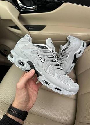 Сірі кросівки унісекс nike air max tn plus grey х ейр макс тн плюс 36