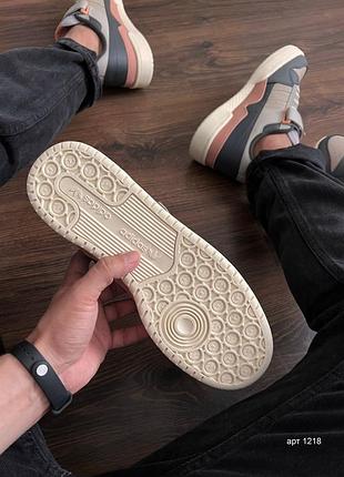 Кожаные кроссовки adidas 5