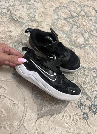 Кросівки дитячі nike чорно-білі 16 см