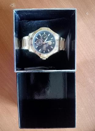 Чоловічий годинник versus versace vspzt2521