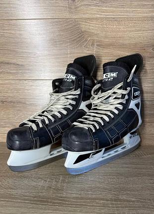 Оригинальные мужские хоккейные коньки ccm 192 (размер us 8 / eur 42.5 / 26.9 см) - черно-белые коньки для хоккея и катания ccm custom support