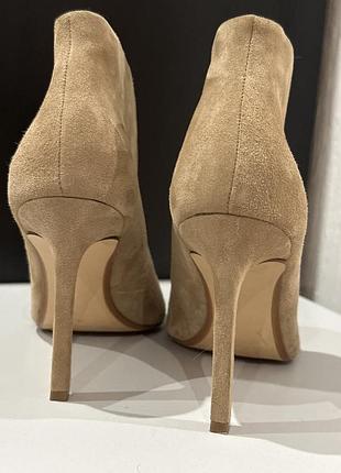 Шикарні замшеві туфлі ботильйони від mango 36 5