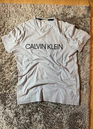 Футболка чоловіча calvin klein блакитна, розмір m