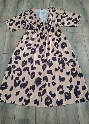 Красивое с карманами платье 👗 4