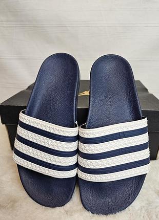 Шльопанці adidas 40.5 розмір