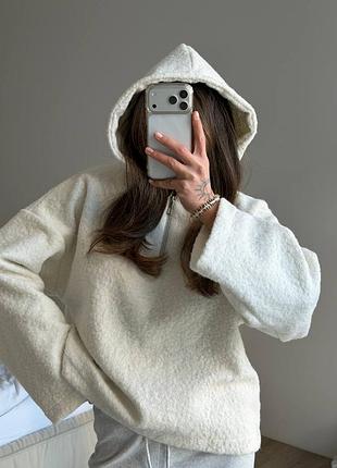 Худі букле молочне чорне 3