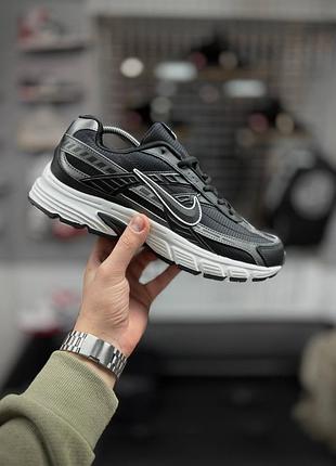 Термо кросівки nike initiator