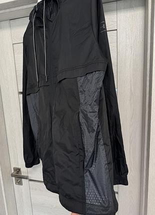 Чоловіча вітровка under armour чорна 3