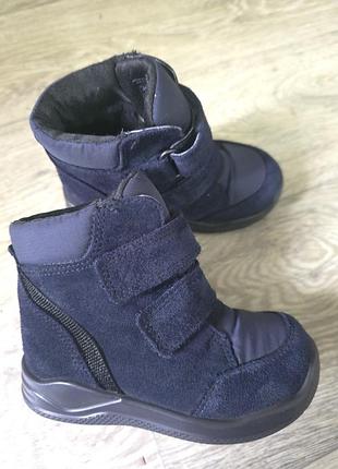 Продам зимние ессо р.23 стелька14,5см - 15см.