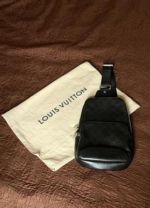 Чоловічий слінгбег louis vuitton