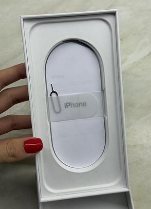 Iphone 16 pro max 4