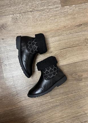 Демісезонні сапожки для дівчинки walkright cecily р.31/32, устілка 20,5см., на стопу 18,5-19,5см. чорні.