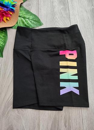 Чорні велосипедики від victoria's secret pink з яскравим райдужним омбре-логотипом на штанині розмір s