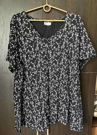 Блуза жіноча yessica чорна з квітковим принтом, великого розміру 4xl/5xl