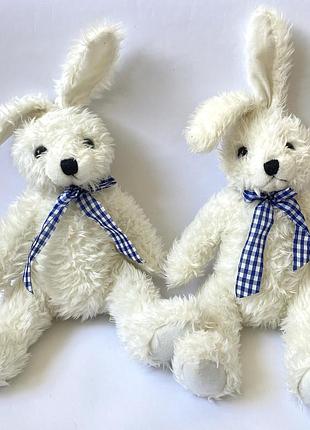 Мягкая игрушка белый заяц зайчик зая зайка зайчонок кролик 🐰 с синим бантом мяка плюшева іграшка білий заєць