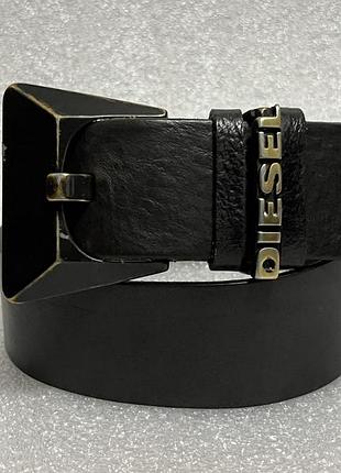 Жіночий шкіряний ремінь diesel.