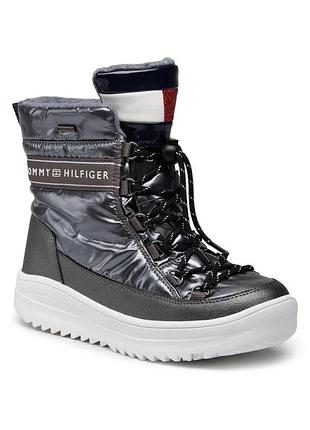 Дутики жіночі tommy hilfiger чорні 37 розміру