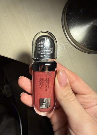 Блиск для губ kiko milano з гравіюванням колізею