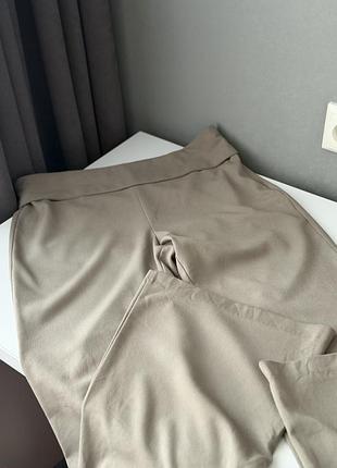 Легкі штанці кльош pull bear