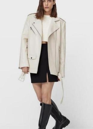 Косуха куртка stradivarius