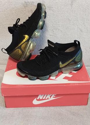 Чорні кросівки nike air vapormax flyknit 2.0