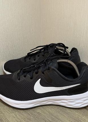 Кроссовки nike revolution 6