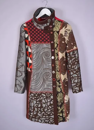 Нове пальто з вовною desigual  стиль печворк
