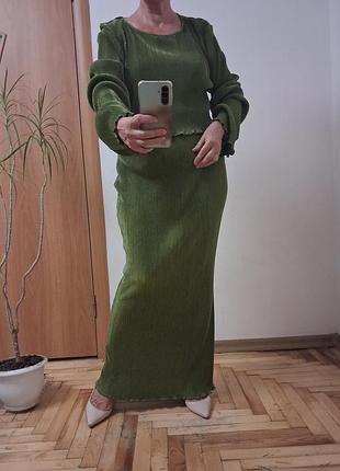 Модний стильний костюм  плісе, спідниця в підлогу і кофточка - топ, розмір 14-16