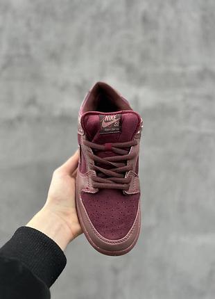 Nike sb dunk low purple pegion 4