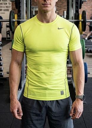 Компрессионная футболка nike pro combat dri-fit (xxl) / рашгард яркий салатный