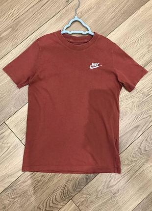 Футболка підліткова nike tee