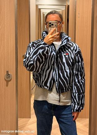 Жіночий пуховик tommy jeans зебра 3