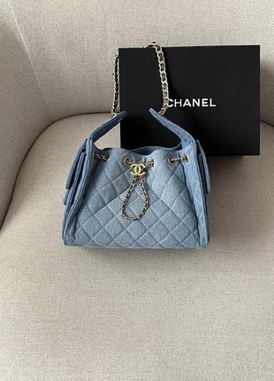 Сумка шанел 25 handbag in denim with gold hardware