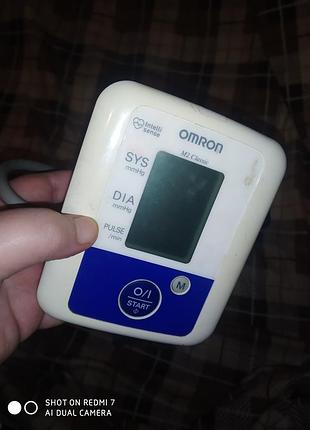 Аппарат для измерения артериального давления omron