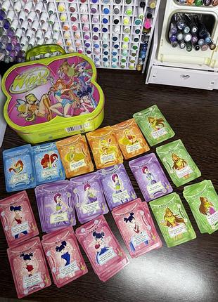Продам колекційні картки  winx