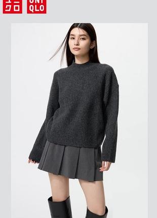 Светр uniqlo з пряжі суфле