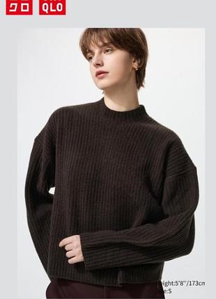 Светр uniqlo з пряжі суфле