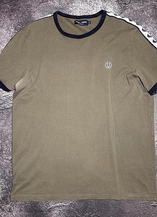 Футболка чоловіча fred perry з лампасами, хакі