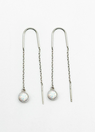 Серебряные серьги родированные протяжки с белым опалом