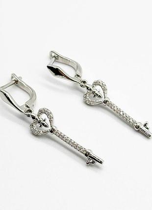 Серебряные серьги со вставкой фианит