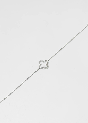 Серебряный браслет с клевером в фианитах, размер 21 см x 0,1 см, вес: 1.3 г