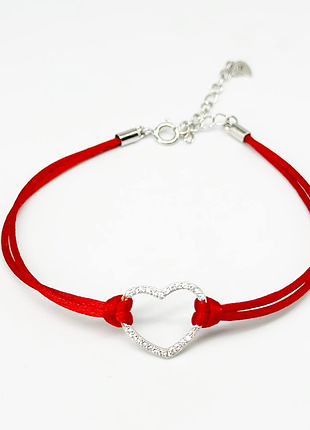 Серебряный браслет с красной нитью сердце с фианитами, размер 16,5 см x 0,4 см, вес: 1.4 г